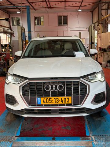 אאודי Q3