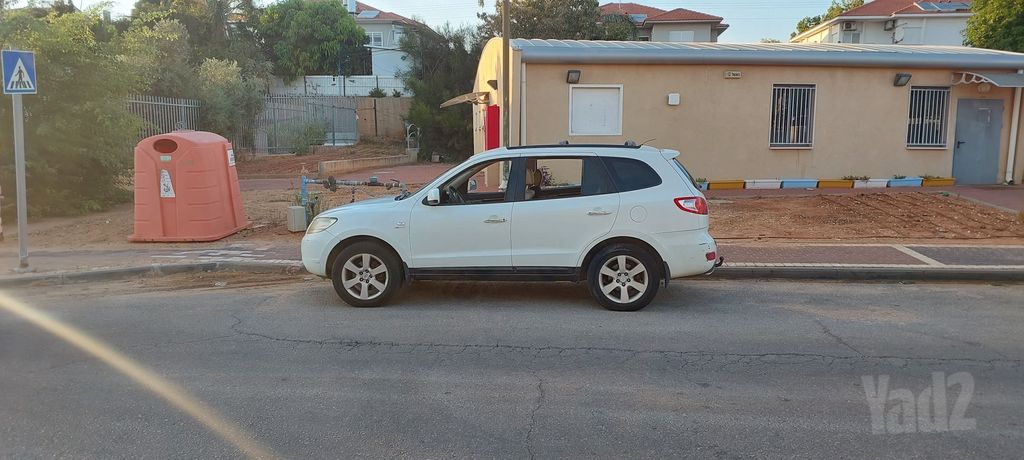 מודעת רכב יונדאי סנטה פה