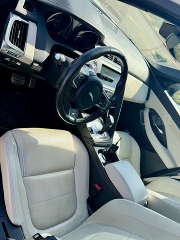 יגואר E-Pace