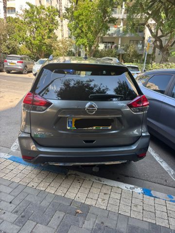 ניסאן אקס טרייל