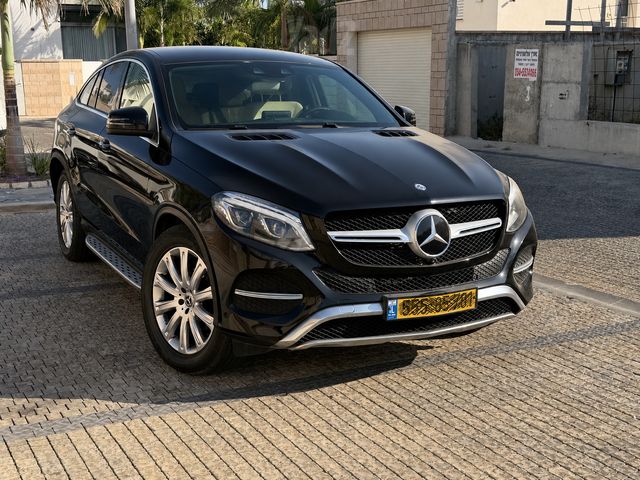 מודעת רכב מרצדס-בנץ GLE Coupe 2