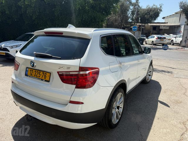 ב מ וו X3