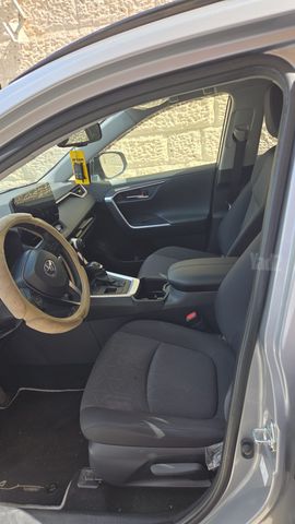 טויוטה RAV4