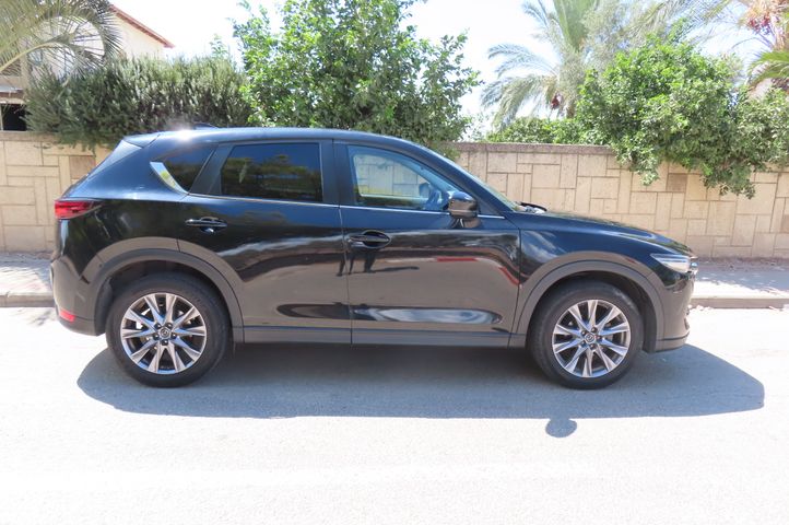 מודעת רכב מאזדה CX-5