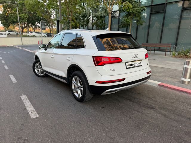 אאודי Q5