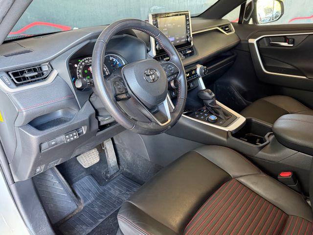 טויוטה RAV4
