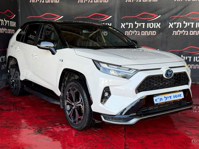 טויוטה RAV4