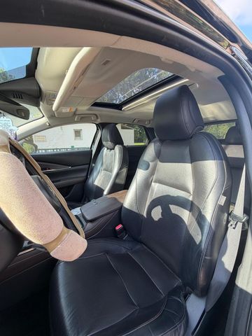מודעת רכב מאזדה CX-30