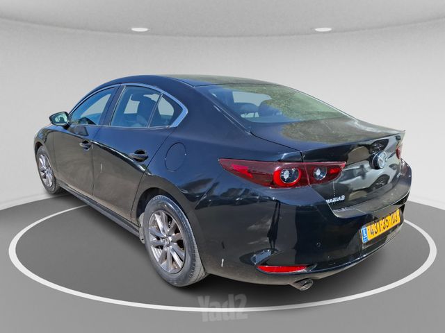 מאזדה 3
