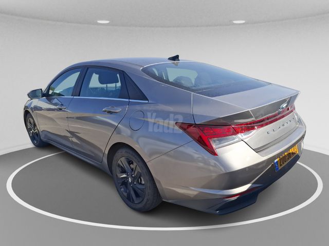 מודעת רכב יונדאי אלנטרה 1