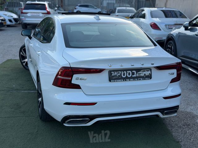 וולוו S60