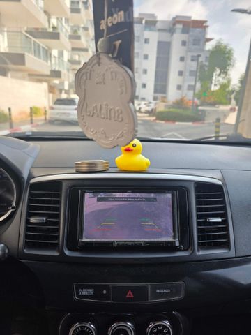 מיצובישי לנסר