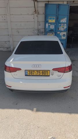 אאודי A4