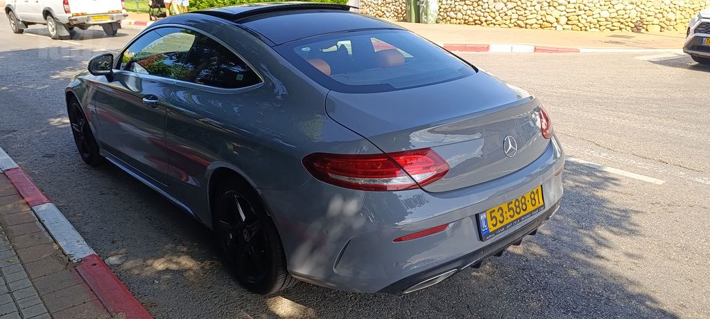 מרצדס-בנץ C-class