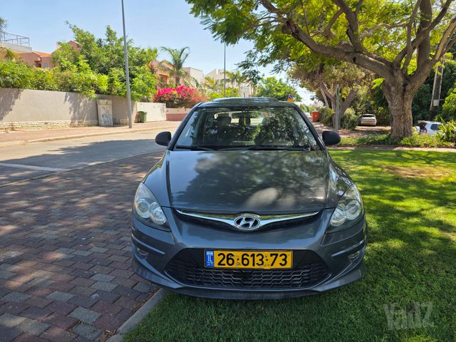 יונדאי i30
