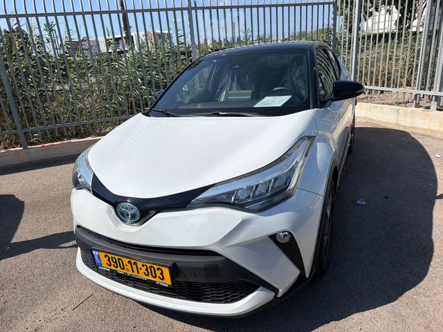 טויוטה C-HR