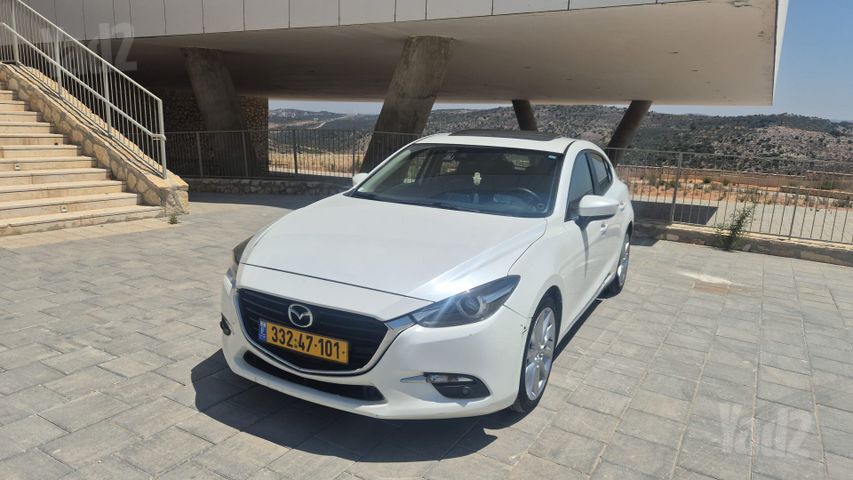 מודעת רכב מאזדה 3