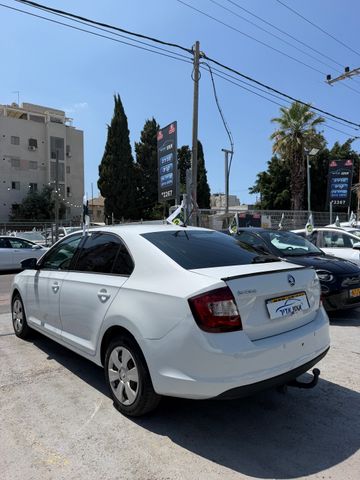 סקודה ראפיד