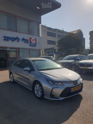 מודעת רכב טויוטה קורולה 1