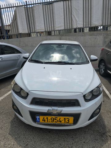 שברולט סוניק