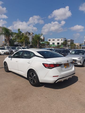 ניסאן סנטרה