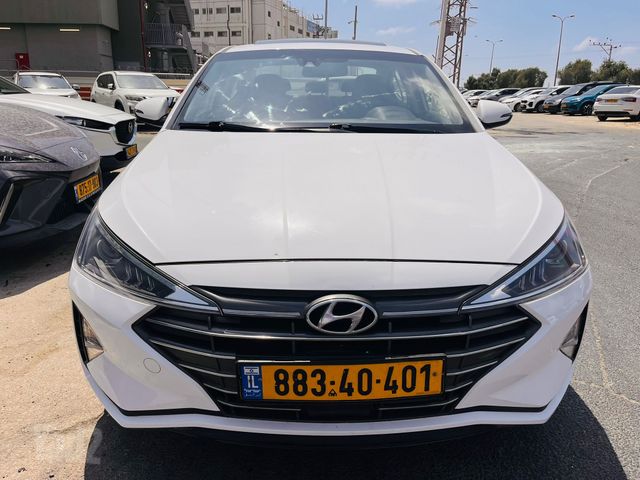 יונדאי אלנטרה
