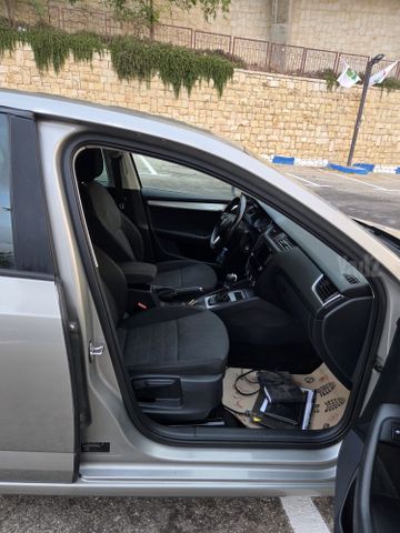 סקודה אוקטביה