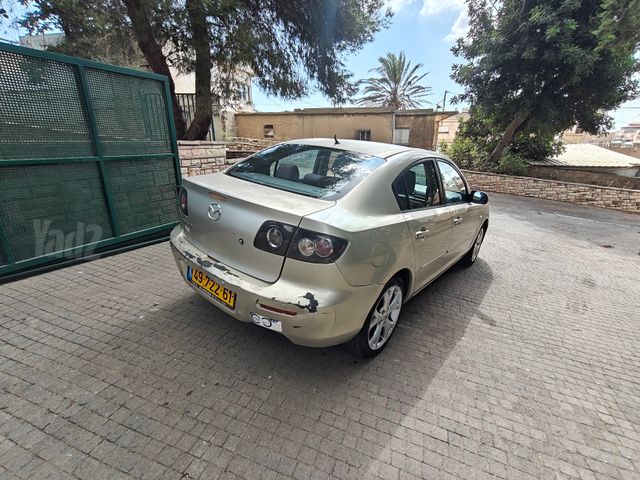 מאזדה 3