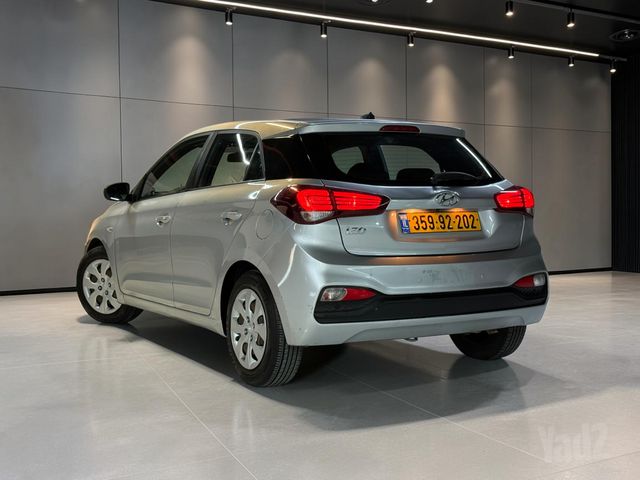 יונדאי i20