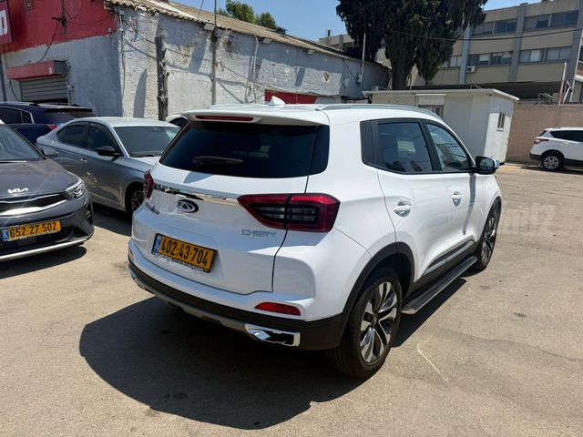 צ׳רי טיאגו 4 פרו