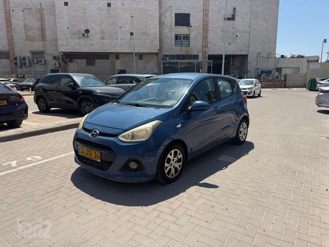 יונדאי i10