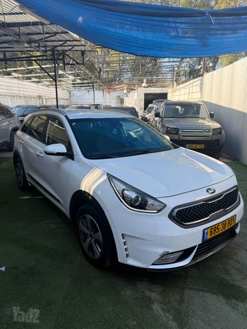 קיה נירו