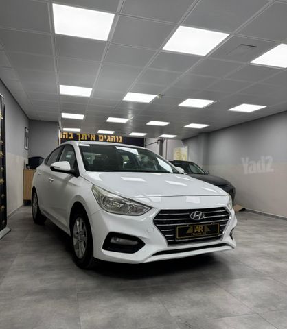 יונדאי אקסנט i25