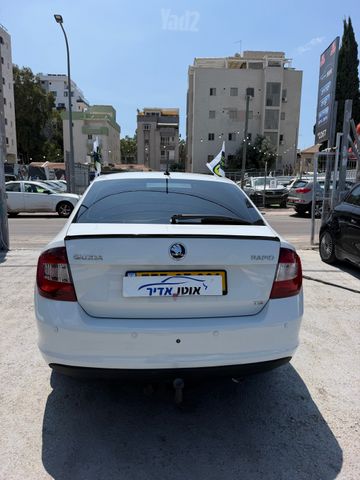 סקודה ראפיד