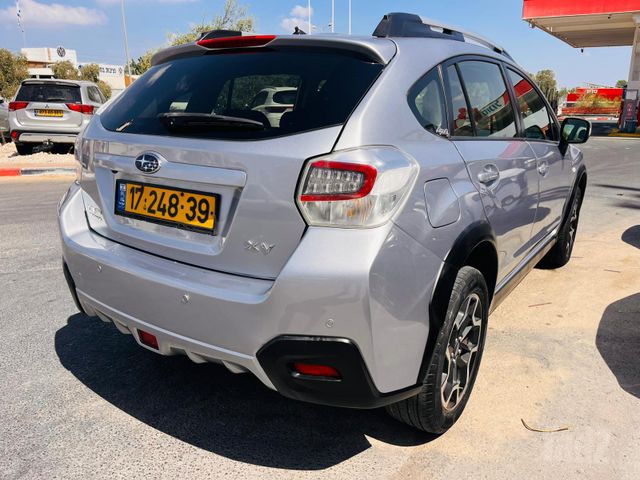 סובארו XV