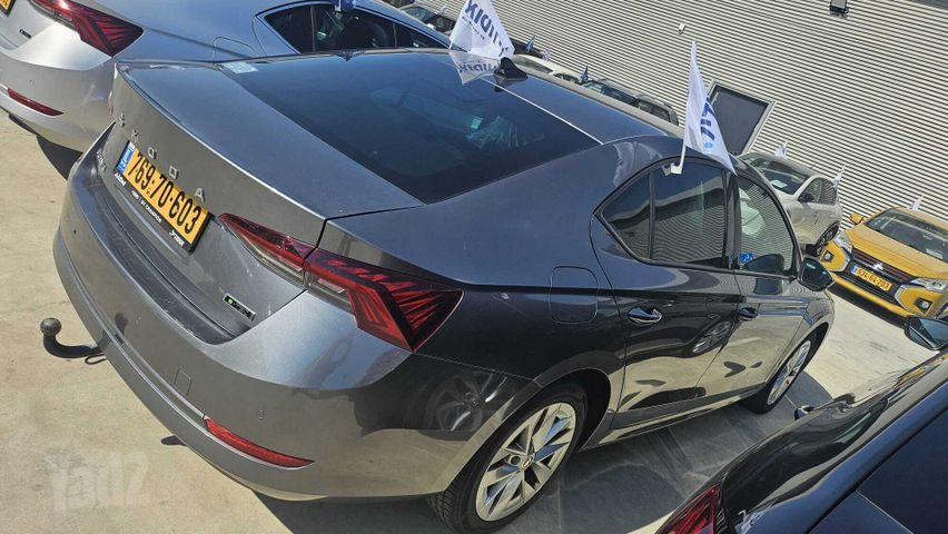 סקודה אוקטביה