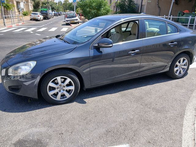 מודעת רכב וולוו S60