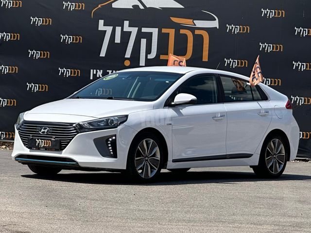 יונדאי איוניק