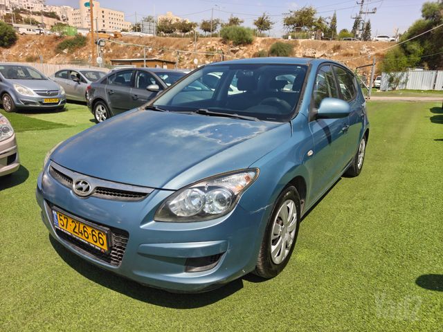 יונדאי i30