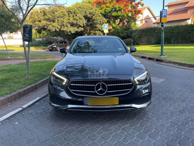 מרצדס-בנץ E-class
