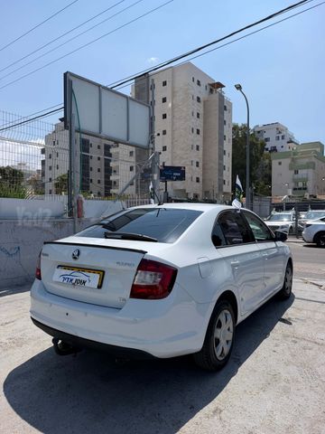 סקודה ראפיד