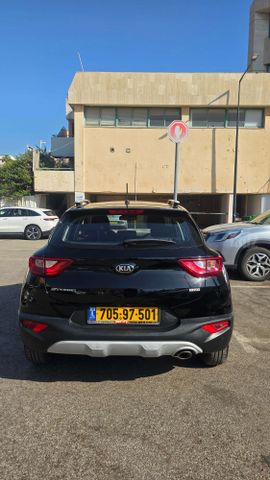 קיה סטוניק