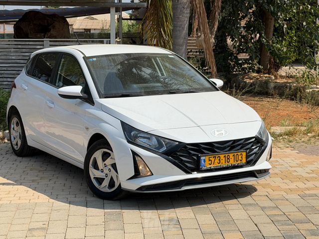 יונדאי i20