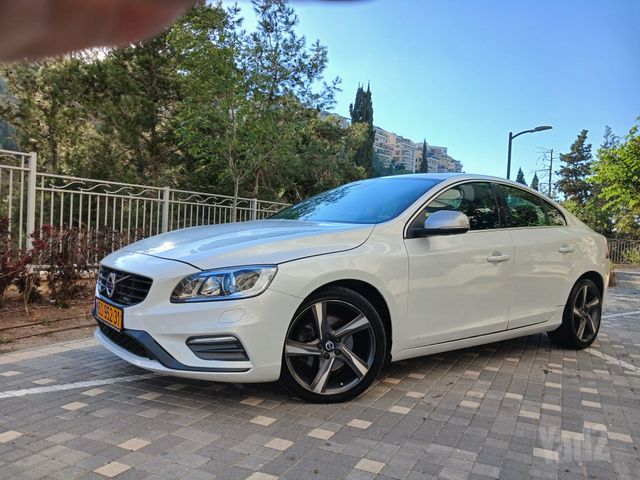 וולוו S60