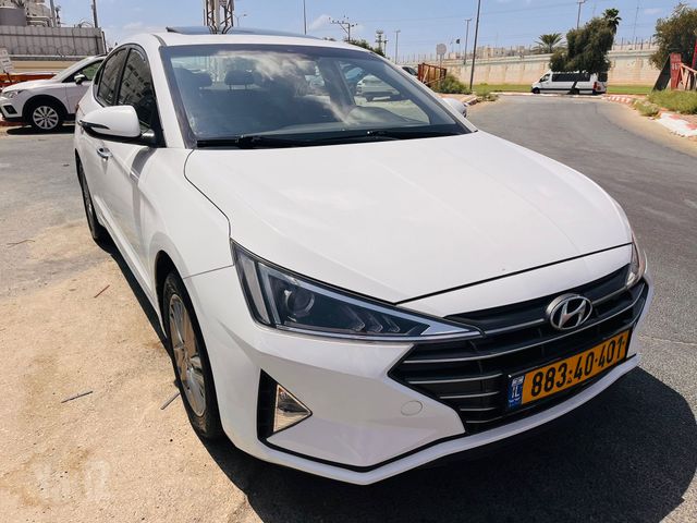 מודעת רכב יונדאי אלנטרה 1