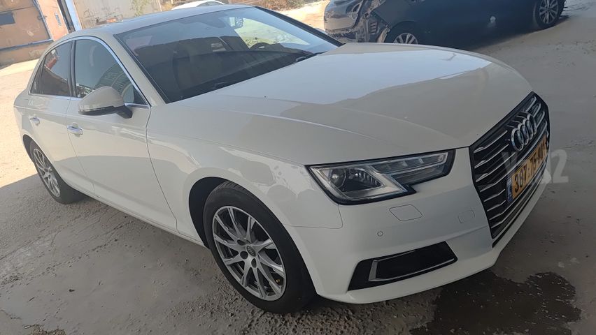 אאודי A4