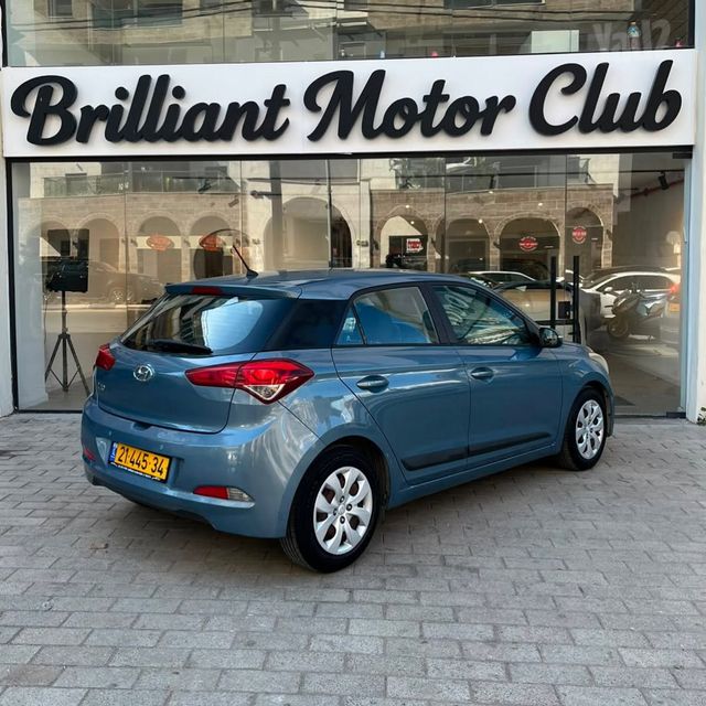 יונדאי i20
