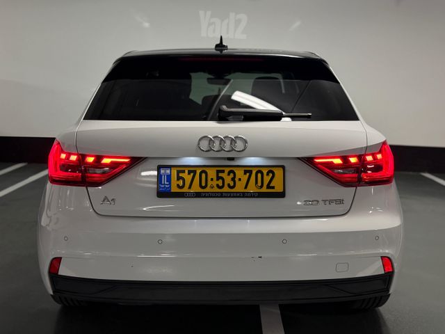 אאודי A1
