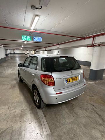 סוזוקי SX4