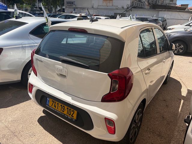 קיה פיקנטו